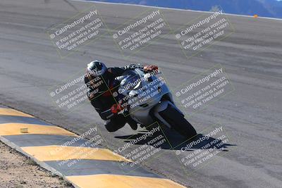 media/Dec-10-2023-SoCal Trackdays (Sun) [[0ce70f5433]]/Bowl (1020am)/